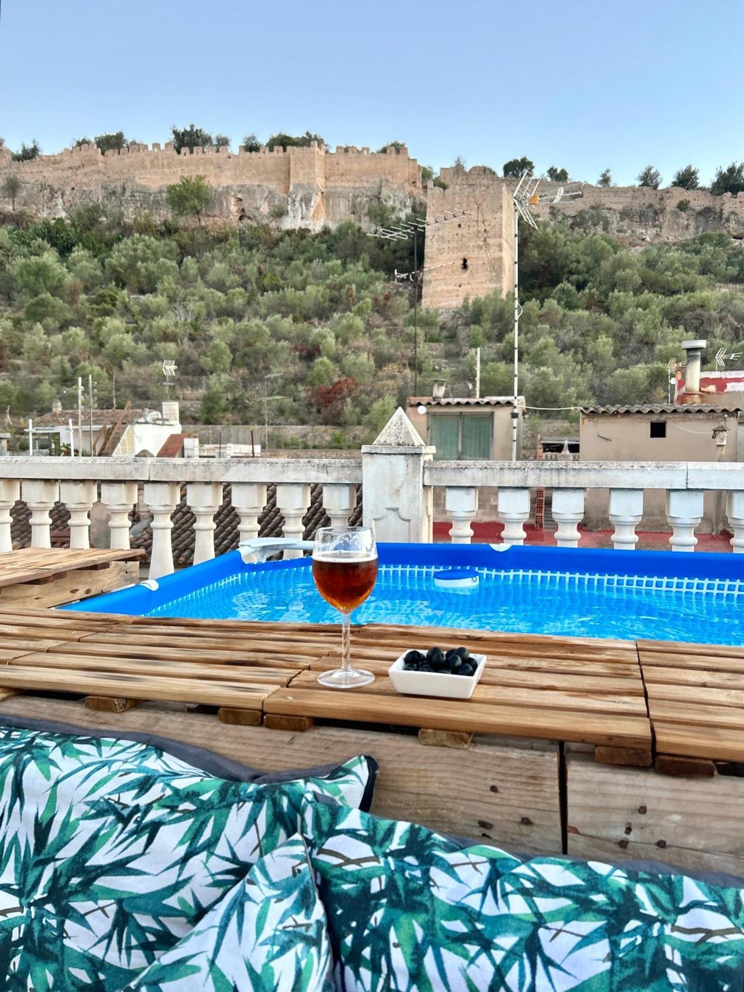 Casa Con Jacuzzi Y Piscina Con Vistas Al Castillo Vakantiehuis