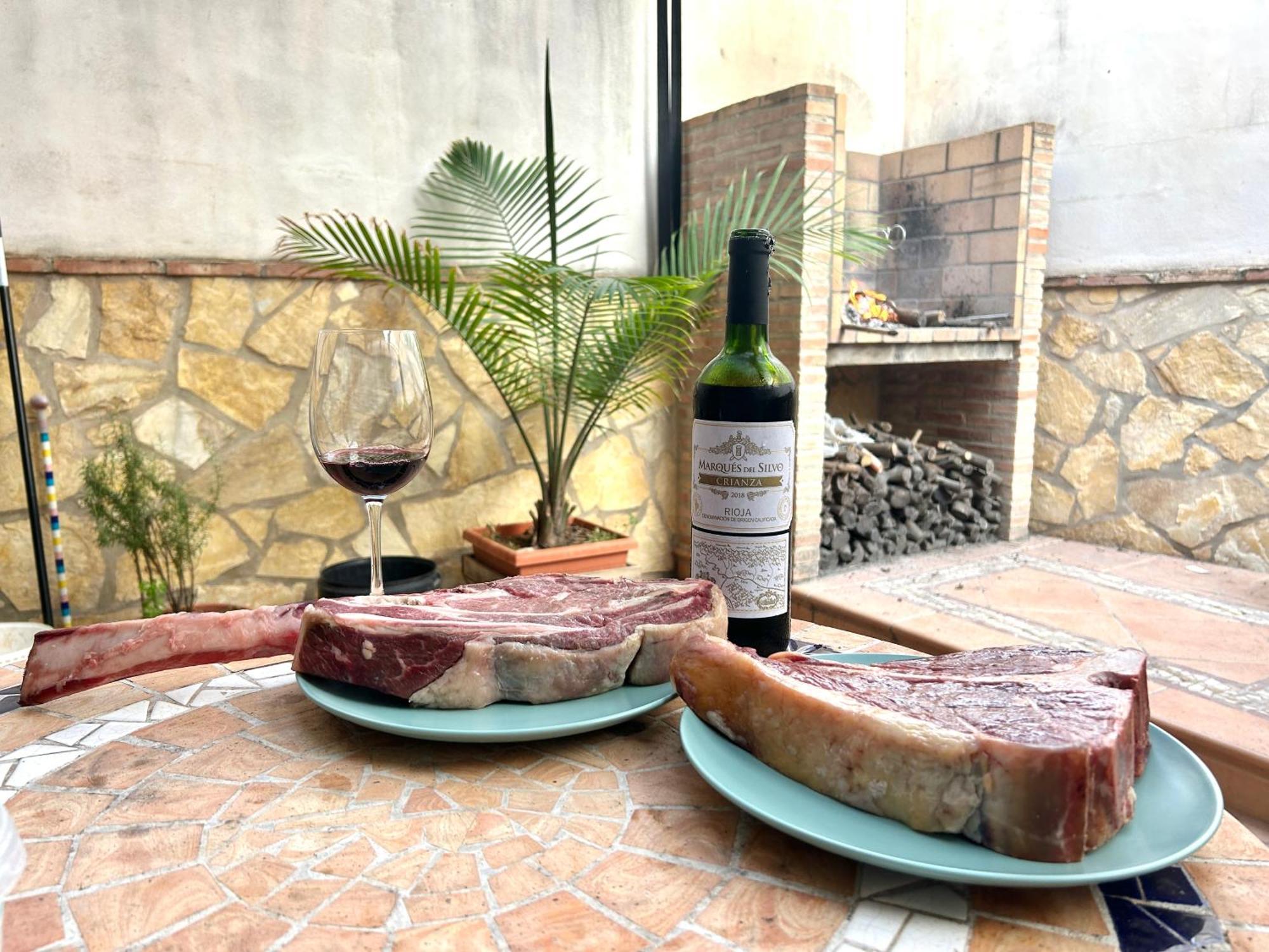 Сasa de vacaciones Casa Con Jacuzzi Y Piscina Con Vistas Al Castillo